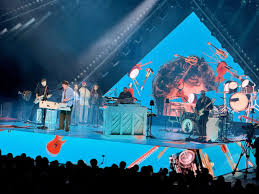 Charlie Puth Lights Up the Santa Barbara Bowl with Special Guest Kenny Loggins