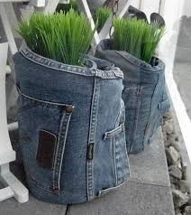 DIY Jean Pot-Holder Washington DC | Apartment Therapy - 7-21-jeans-plant-2