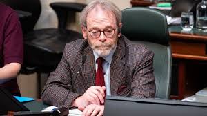 Stemming programmawet opnieuw uitgesteld, hervormingen lopen verder vertraging op