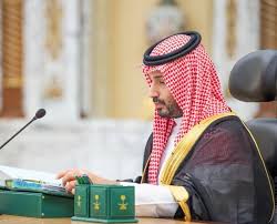 الموافقة على القواعد المنظمة للتعاقد مع السعوديين في الخارج وسلم الأجور