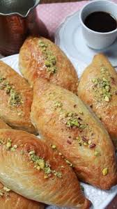 Resultado de imagen de festin arabe con datiles y pastelitos