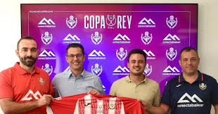 Adri Marín y Josep Cardona, de copas ante el Villarreal