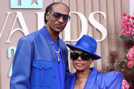 Snoop Dogg and Wife Shante Broadus Twin at BET Awards; Jonathan Daviss to Play Snoop in Biopic