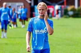 Harrie Kuster weer terug naar de Veste: 