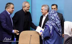 ردپای رفاقت تاجرنیا و پزشکیان در سفر آسان استقلال به قطر/ چرا امتیاز پرواز دولتی نصیب تراکتور نشد؟