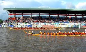 Image result for Image of boat race Soc Trang