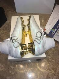 Sale Nike Soccer Shoes Cr7 Boots Gold And White