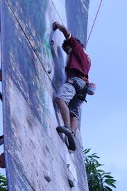 Hasil gambar untuk pecinta alam indonesia