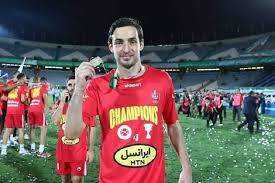 مدافع سابق پرسپولیس از دنیای فوتبال خداحافظی کرد