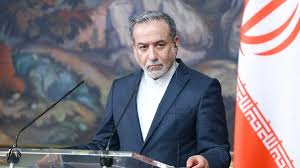 فوری / لاریجانی جایگزین عراقچی در ادامه مذاکرات ایران و آمریکا شد؟
