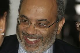 <b>...</b> General and UNECA Chief, Dr. Carlos Lopes (Seychelles <b>News Agency</b>) - photo_verybig_463