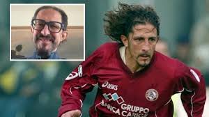 È morto Igor Protti, il mondo del calcio in lutto. L'annuncio con una sua frase: «Questo splendido viaggio, come ogni partita, è arrivato al fischio finale»