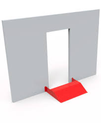 Step ramp barrier for protection against chemical liquids ...