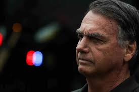 O que acontece com Bolsonaro após derrubada do veto ao PL da Dosimetria