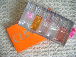 Résultat de recherche d'images pour "happy perfume"