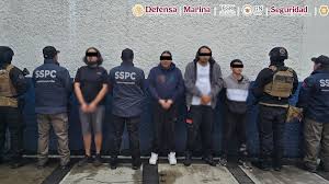 Golpe a La Familia Michoacana en CDMX: Desmantelan Red de Marihuana - Imagen principal del artículo