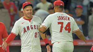 Angels Notes on Mike Trout