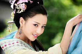 Ngắm đồ trang sức tinh xảo trong các bộ phim truyền hình cổ trang Trung Quốc. 2011-06-21 17:18:28 CRIonline - guzhuang-4