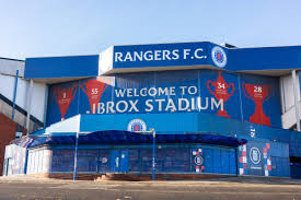 Title Race Drama: Rangers 9/5 BTTS Win Headlines Sunday with BTTS Expected in Edinburgh Derby