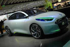 R&eacute;sultat de recherche d'images pour "Autos cars renault"