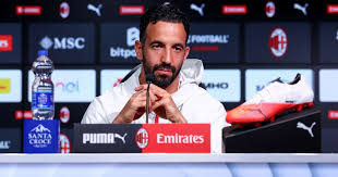 Amorim: "Impossibile ricevere più critiche di quelle ricevute al Manchester United"