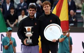 Sinner si ferma in finale: Alcaraz vince in 2 set