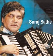 The discussion was led by Amit Vaidya, in which he also played some popular numbers on Accordion from Indian Film songs suraj sathe - india2