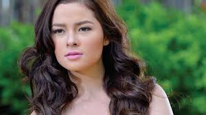 ANDI Eigenmann: “I went through a lot but I&#39;m happy now.” “It&#39;s true what they say that after the rain comes the rainbow,” young actress Andi Eigenmann said ... - Andi-Eigenmann-001