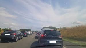 A16 Fermée! Carambolage Monstre Cause Chaos Routier en Somme!