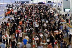 Here’s why some airports have long security lines but others don’t