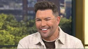 Towie star Bobby Norris reveals his face and neck lift at 39