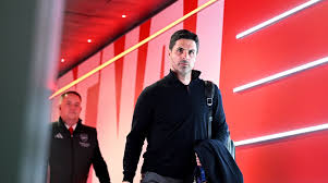 Arsenal segura empate com o Sporting e avança à semifinal da Champions