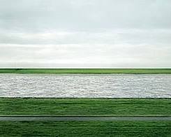 Andreas Gursky Rhein II resmi