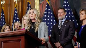 Riley Gaines: Leading the Fight for Fairness in Women's Sports - Imagen principal del artículo