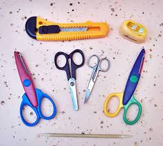 Resultado de imagem para MODELO DE MALETA DE CADERNO EM EVA 0O