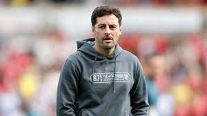 Tullberg kommenterer på knivstikkeri