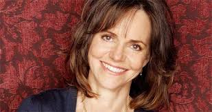 Sally Field will play Mary Todd Lincoln in Steven Spielberg&#39;s upcoming Lincoln biopic. Field will join previously announced Daniel Day-Lewis, ... - Sally-Field