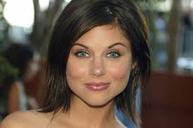 I 40 anni di Tiffani Amber Thiessen, la sexy Valerie musa anche di Woody Allen. E&#39; stata una tra le attrici più sexy ad aver mai preso parte alle serie tv ... - per-thiffani-furono-gli-anni-della-conquista-del-cinema-638x425