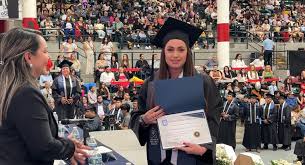 Se graduaron 274 estudiantes de CENYCA en Tijuana.