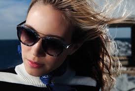 نتيجة بحث الصور عن ‪lunette soleil jeune fille‬‏