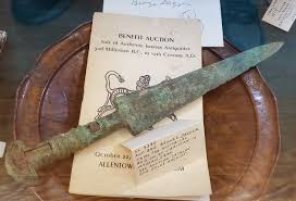 Iranian Bronze Dagger? -- myArmoury.com