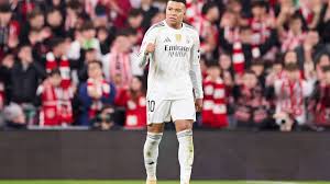 Otra barbaridad de Kylian Mbappé para igualar a Haaland en la Bota de Oro