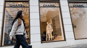 Chanel Braqué à Paris! Butin de Luxe Dérobé: Que s'est-il Passé?