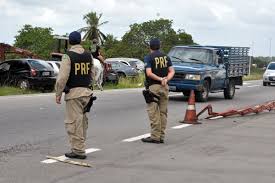 Resultado de imagem para Foto de fiscalização de trânsito nas estradas federais