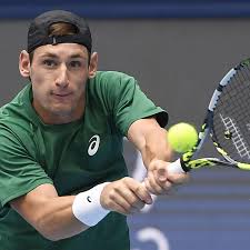Moutet vs. Royer: Duel Français Explosif en Chine! 🎾🇨🇳 - Imagen principal del artículo