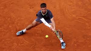 Hot Shot: Prizmic raises the roof to save BP against Djokovic in Rome 2026