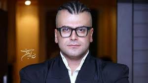 روزبه حصاری