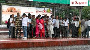 दिल्ली-NCR में बदला मौसम: बारिश, आंधी और येलो अलर्ट!