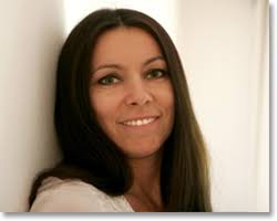 Monika Nordmann. impuls4 Team ist seit über 18 Jahren Graphik-, Screen- und Web-Designerin aus Leidenschaft und. Überzeugung. - team_mn