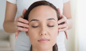 Serenity Therapies - alternative_therapists_head_massage_2
